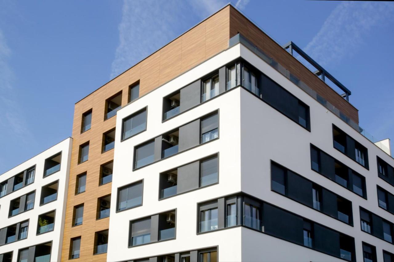 נובי סאד Supernova Royal Residence מראה חיצוני תמונה