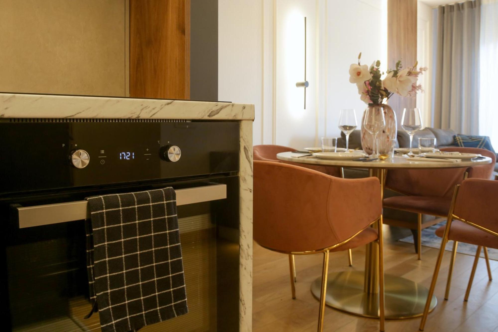 נובי סאד Supernova Royal Residence מראה חיצוני תמונה